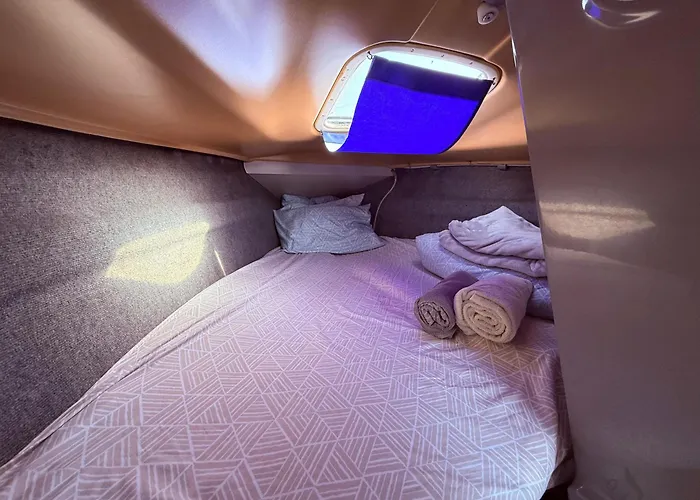 Botel Barcos Belem *